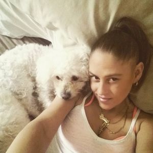 Meet your Posher, Desiree